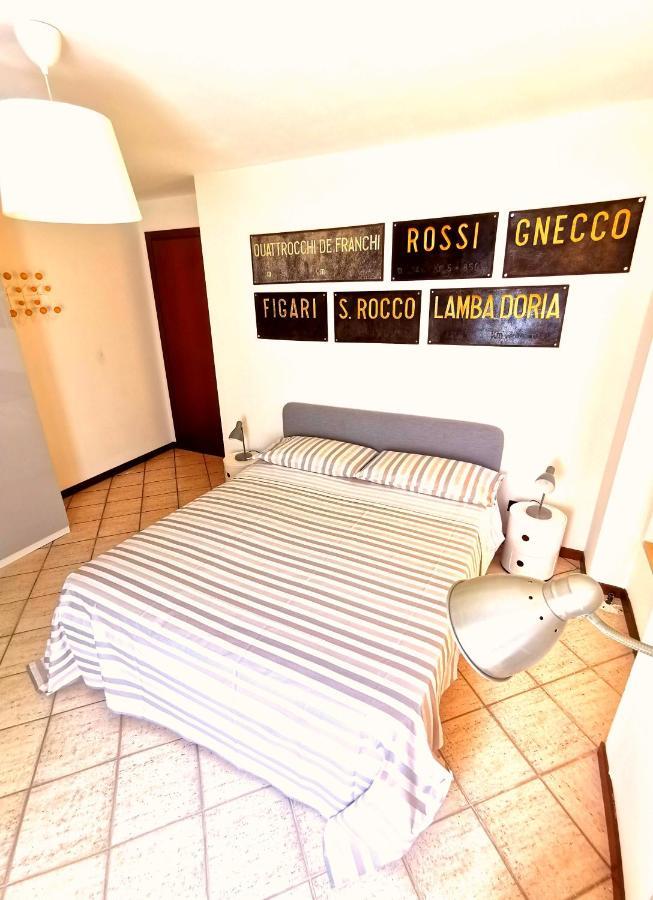 Old Town Apartment With Terrace - Live Love Lake Peschiera del Garda Zewnętrze zdjęcie