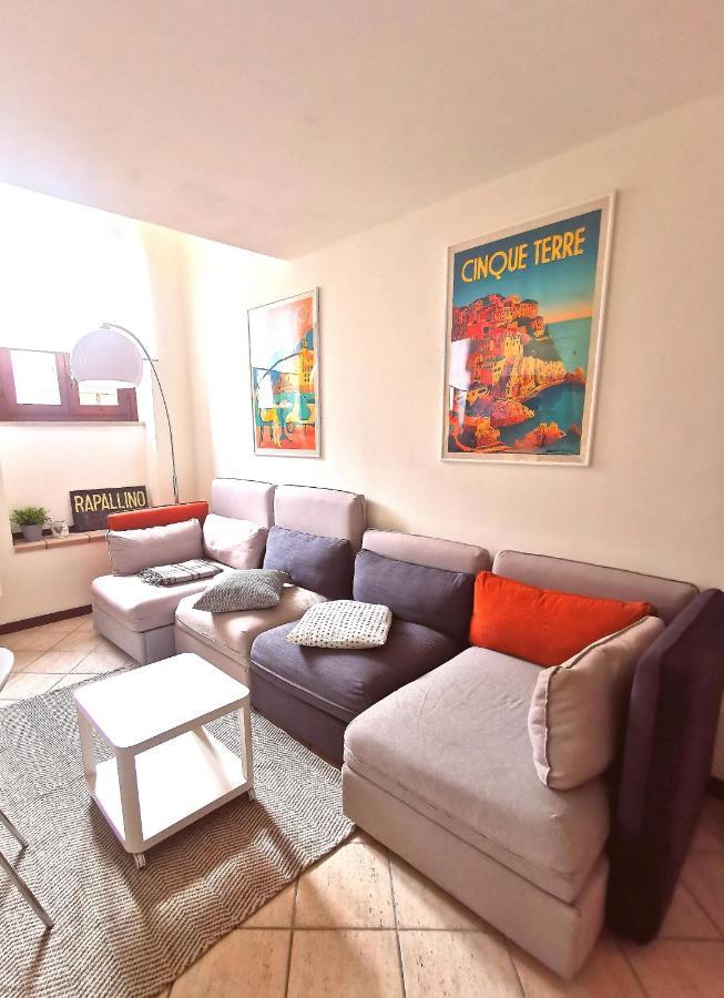 Old Town Apartment With Terrace - Live Love Lake Peschiera del Garda Zewnętrze zdjęcie